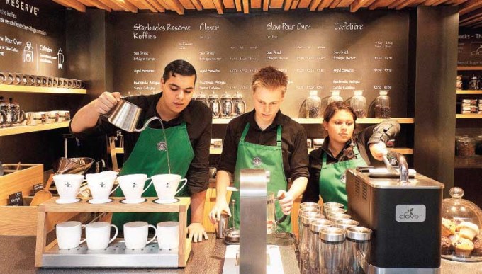 Grandes empresas desaf&iacute;an a Trump