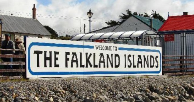 Malvinas: revelan que la CIA quiso devolverlas a Argentina