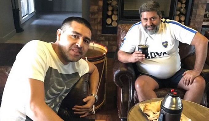 Riquelme y Angelici, juntos en Pilar