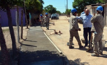  Mirolo visit&oacute; el avance de las obras de urbanizaci&oacute;n en el barrio Independencia