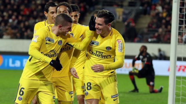 Lo Celso debut&oacute; en la red en un choque clave del PSG