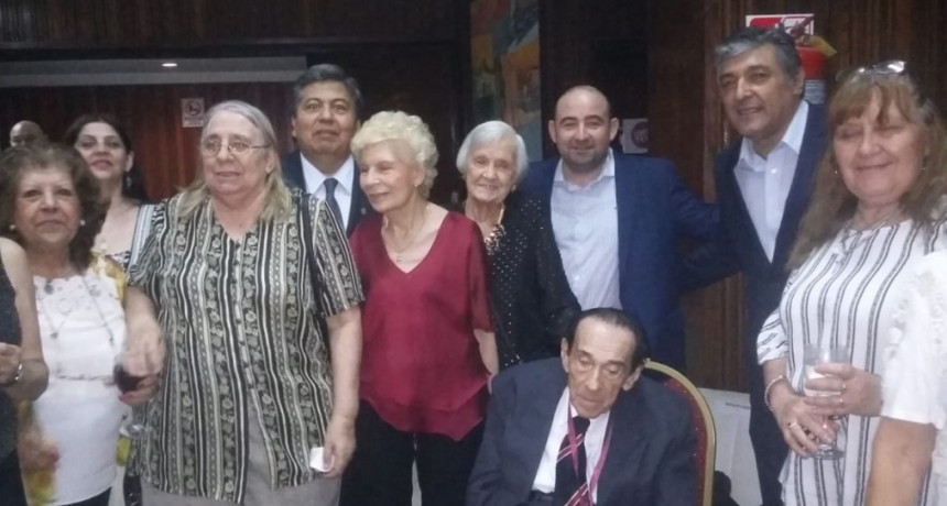 Mirolo acompa&ntilde;&oacute; al Prof. Oreste Pereyra en su distinci&oacute;n como Doctor Honoris Causa   