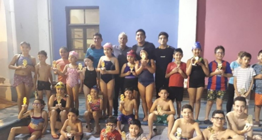 La Escuela de Nataci&oacute;n Municipal realiz&oacute; una muestra de las actividades desarrolladas en 2018