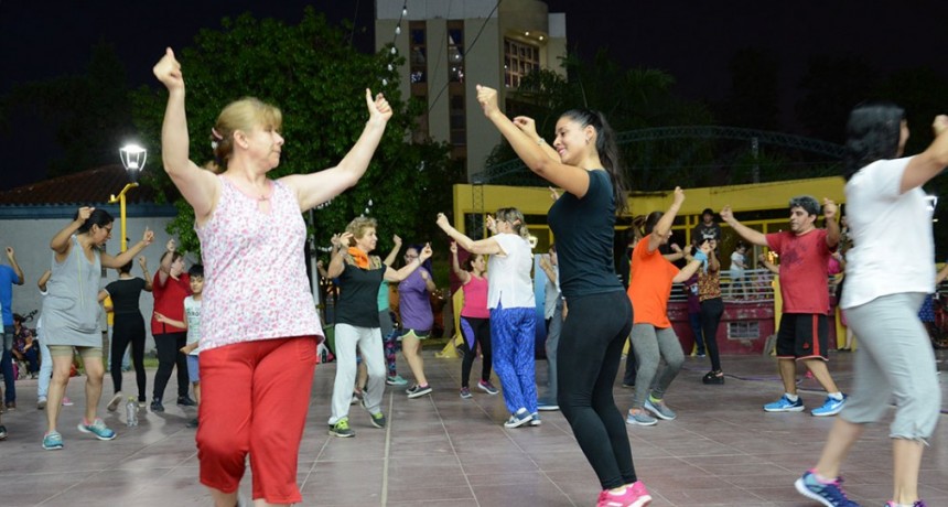  Con una gran movida en Plaza Belgrano se lanz&oacute; el programa municipal &ldquo;Verano sano&rdquo;