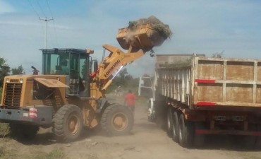Vecinos contin&uacute;an generando basurales en los barrios de la ciudad
