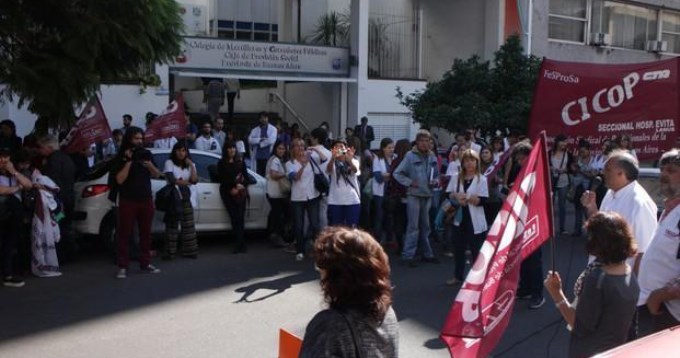  M&eacute;dicos anunciaron m&aacute;s paros por aumento de salarios