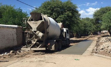 El Plan de mejoramiento y pavimentaci&oacute;n de calles lleg&oacute; al barrio Sarmiento  