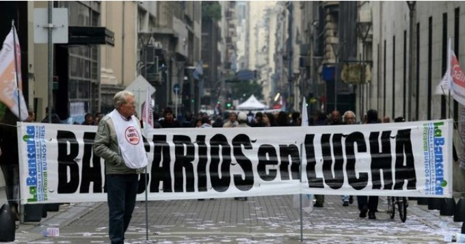 Asambleas en bancos complicaron todo y se viene el paro