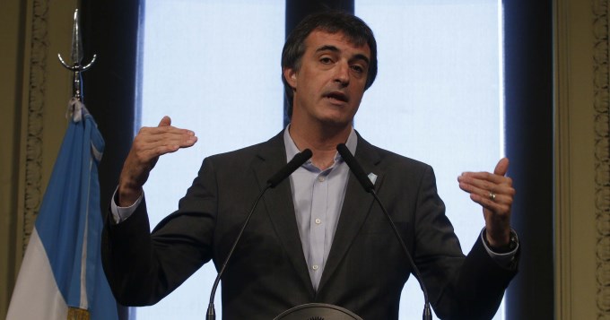 Decisiones en a&ntilde;o electoral: f&uacute;tbol, s&iacute;; clases, vemos