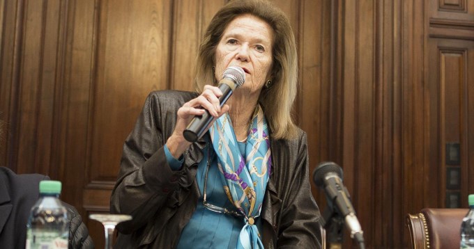 El Gobierno se opuso a?&nbsp;que?&nbsp;jueza con 75 a&ntilde;os siga en la Corte