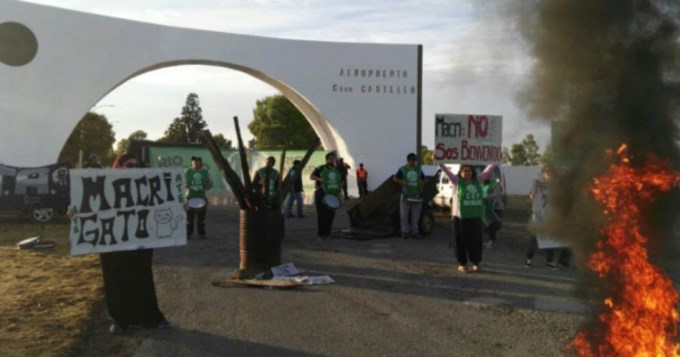 Escrache e incidentes en la llegada de Macri a R&iacute;o Negro