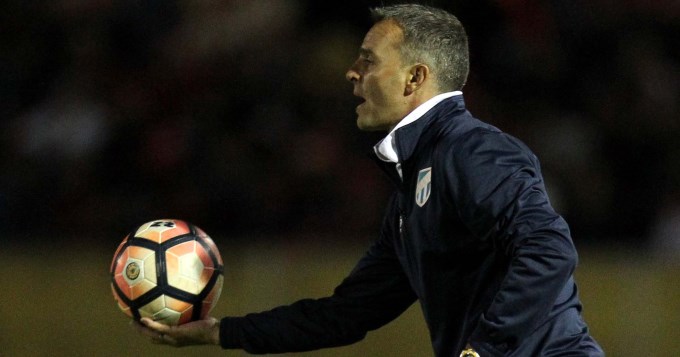 Lavallen: "Nos pararon el avi&oacute;n en la pista, pero D&iacute;os es justo"