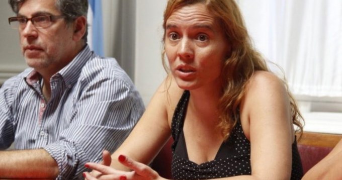 Legisladores bonaerenses quieren despenalizar el "topless"