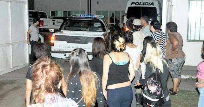 Muri&oacute; un preso y los internos se amotinaron: 13 heridos