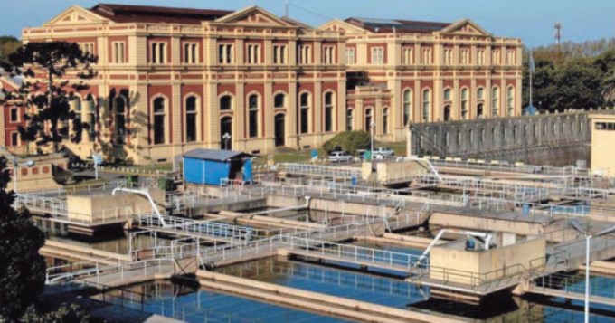 Otro aumento m&aacute;s: el agua subir&iacute;a hasta un 65 %