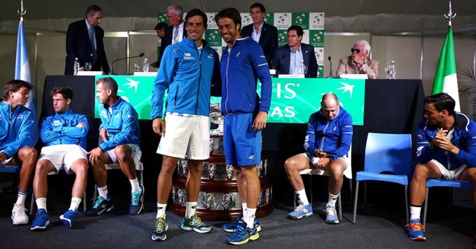 Pella y Lorenzi abren la serie de Copa Davis