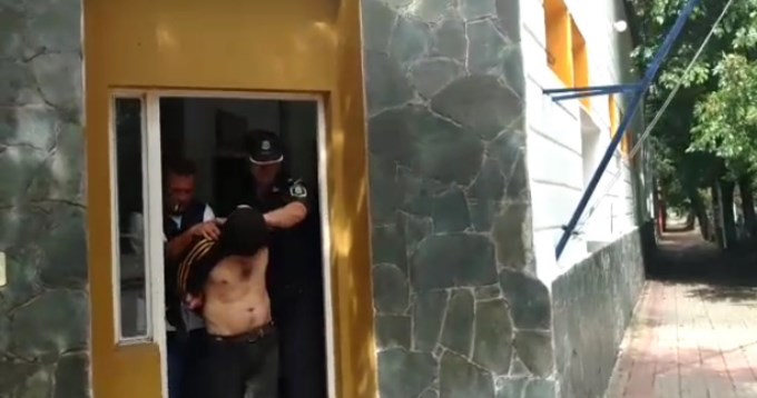 Se neg&oacute; a declarar el alba&ntilde;il femicida de Moreno