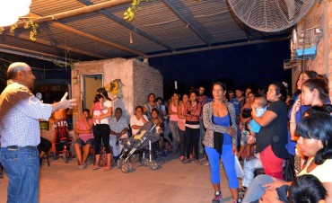 Mirolo particip&oacute; de reuniones con vecinos de los barrios R&iacute;o Dulce y Para&iacute;so
