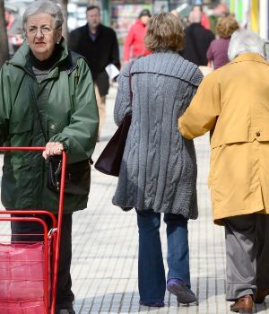 Jubilaciones y AUH aumentar&aacute;n un 5,7% 