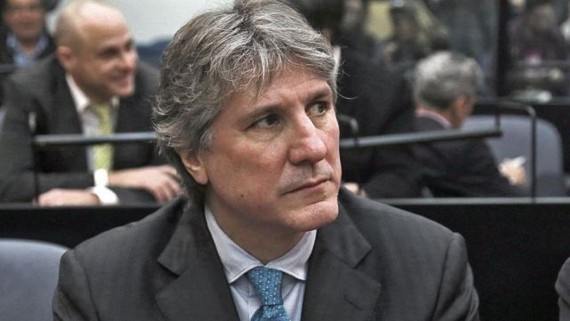 Piden que Boudou lleve una tobillera