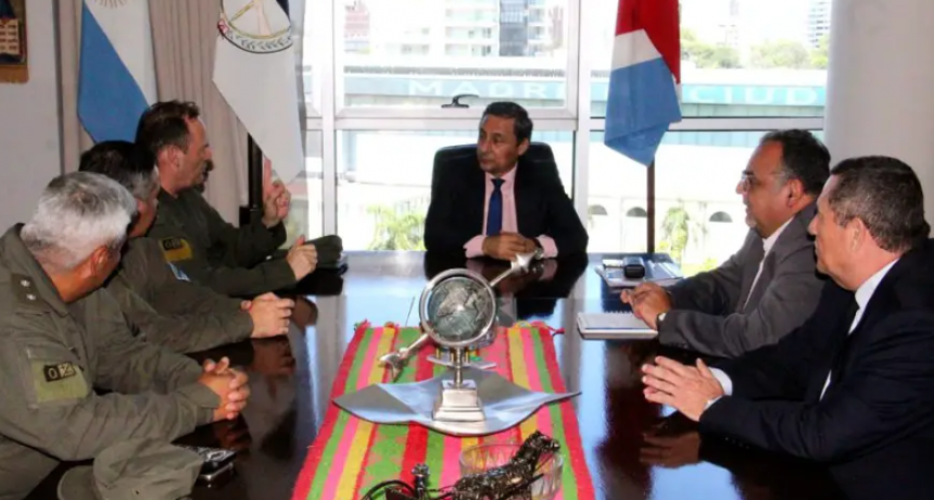 El vicegobernador recibió al nuevo comandante mayor de la Región IV de Gendarmería Nacional