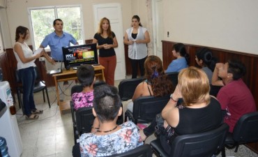 Realizan la apertura de calles en el barrio El Bosque