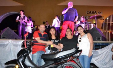 Miles de bande&ntilde;as celebraron el D&iacute;a de la Mujer