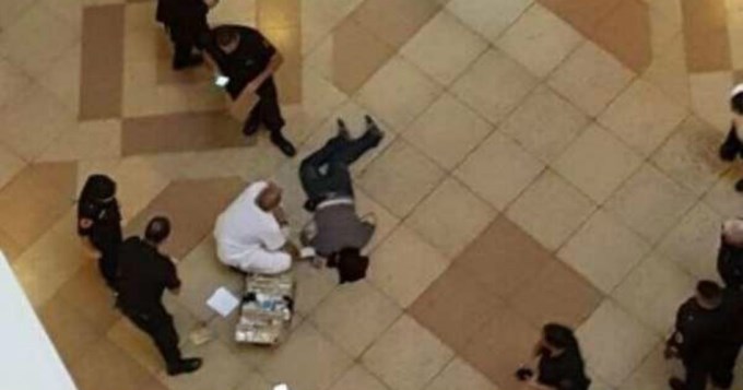 Abogado se tir&oacute; de sexto piso en Tribunales: est&aacute; grav&iacute;simo