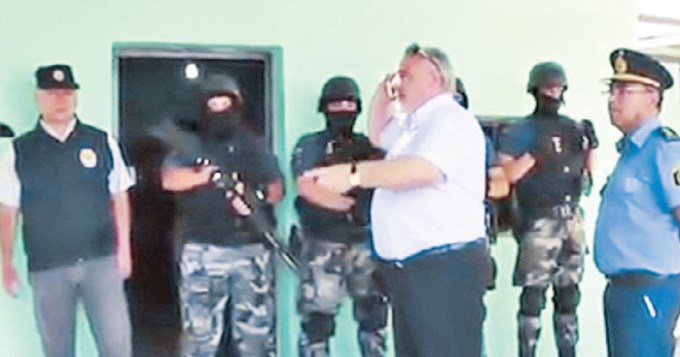 Ahora, el gobernador Colombi est&aacute; bajo sospecha