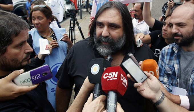 Baradel habl&oacute; de "puesta en escena" de Macri en Jujuy