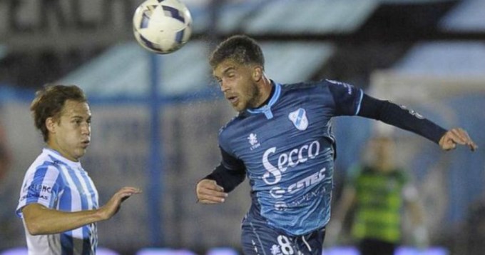 Con la cabeza en la Copa, los tucumanos visitan a Temperley