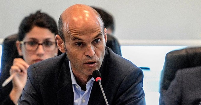 Dietrich defendi&oacute; el plan de infraestructura y critic&oacute; la herencia