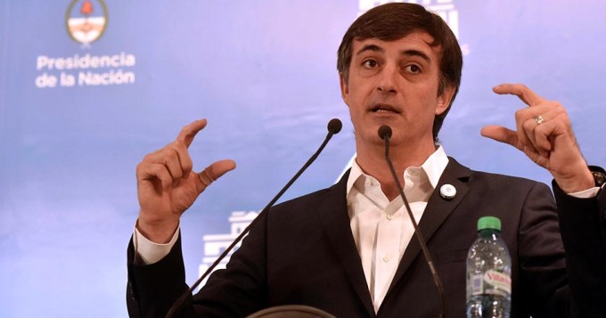 Esteban Bullrich: "Sin paros retomamos el di&aacute;logo"