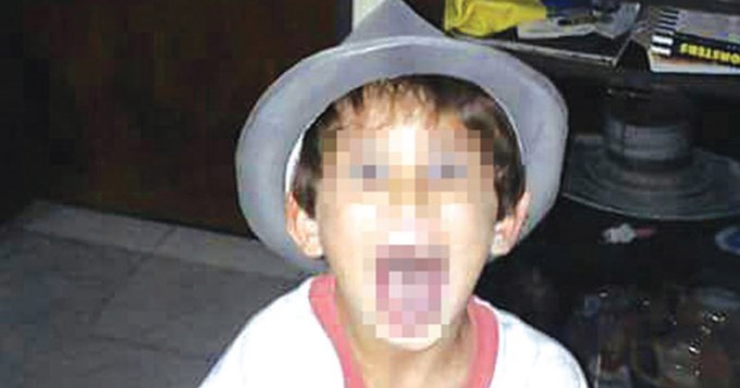 Nene arrollado por cami&oacute;n, en medio de una protesta