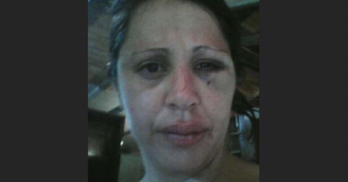 Se atrincher&oacute; en su casa para que su ex novio no la asesinara