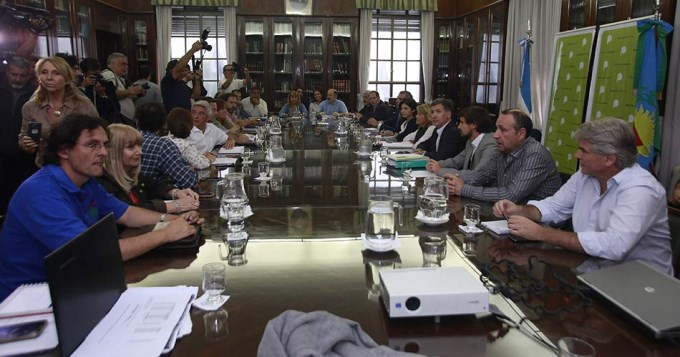 Tregua en la guerra con los gremios docentes bonaerenses