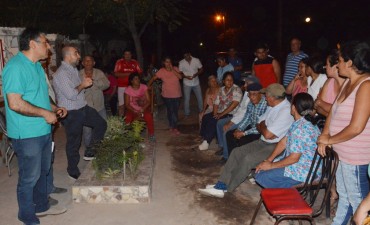 El intendente Mirolo contin&uacute;a recorriendo la ciudad para planificar mejoras para los barrios junto con los vecinos