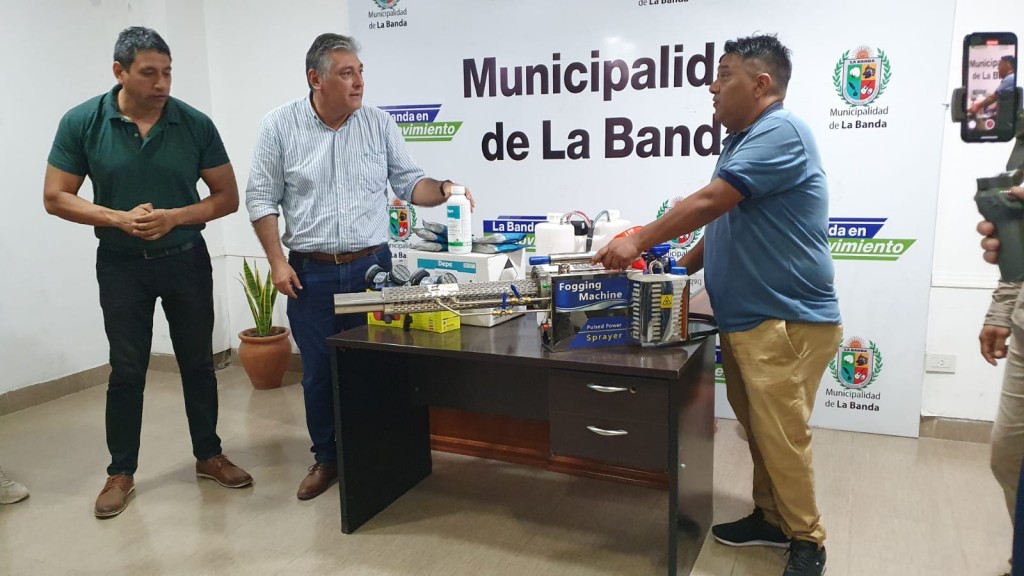 Nediani entregó herramientas de trabajo para mejorar servicios de la ciudad de La Banda
