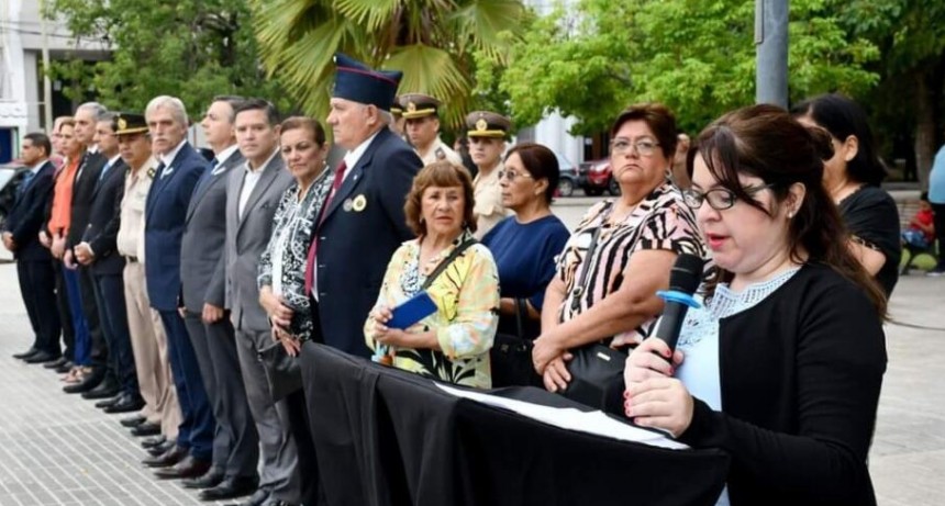 Autoridades conmemoraron el 246° aniversario del nacimiento de San Martín