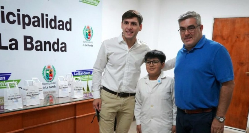  Más niños bandeños fueron beneficiaron con la entrega de anteojos de receta 