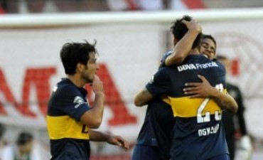 Boca se sacó de encima a Huracán y quedó como único líder del campeonato