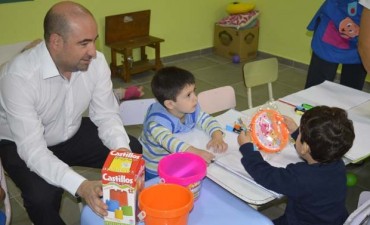 Mirolo entreg&oacute; juguetes did&aacute;cticos en el Jard&iacute;n de Primera Infancia N&ordm; 21 &ldquo;Bambi&rdquo;