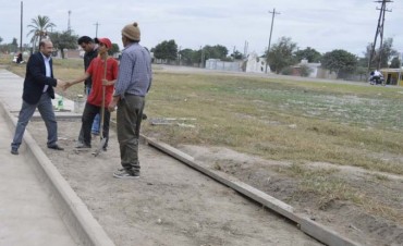  La comuna construir&aacute; un espacio para el deporte y la recreaci&oacute;n a lo largo de cuatro cuadras del B&ordm; El Para&iacute;so