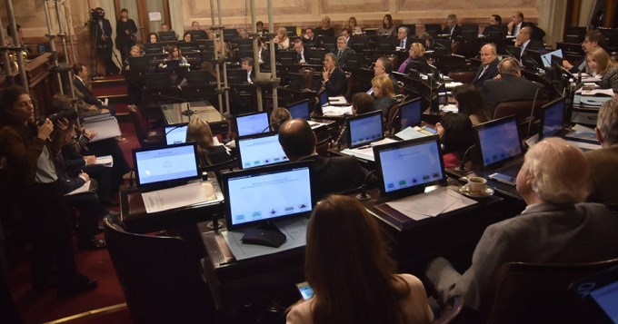 Aprueban declarar la emergencia en localidades inundadas