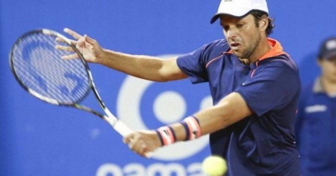 "Cebolla" sigue de racha y se meti&oacute; en cuartos en Barcelona