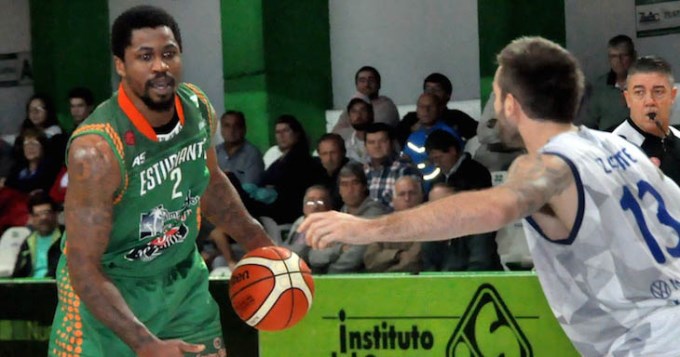 Estudiantes de Concordia super&oacute; con claridad a Argentino 