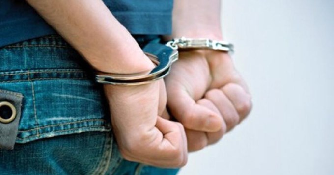 Lo condenaron, amenaz&oacute; al fiscal y le dijo "gato"