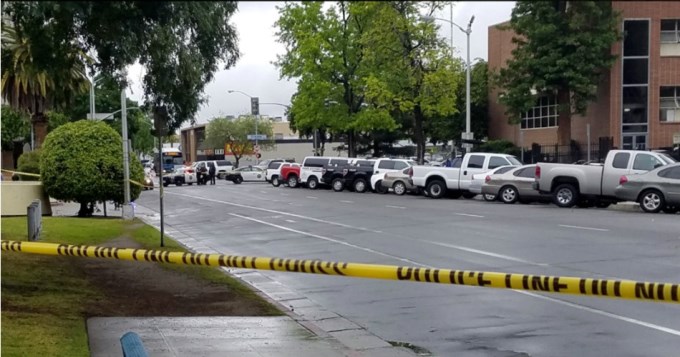 "Loco" ejecut&oacute; a tres personas en California y se entreg&oacute;