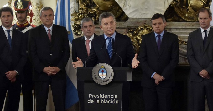 Macri critic&oacute; "m&aacute;s de una d&eacute;cada errada" en materia energ&eacute;tica