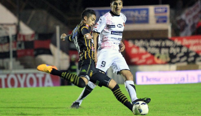 Patronato recibe a Olimpo en un partido clave por la zona baja